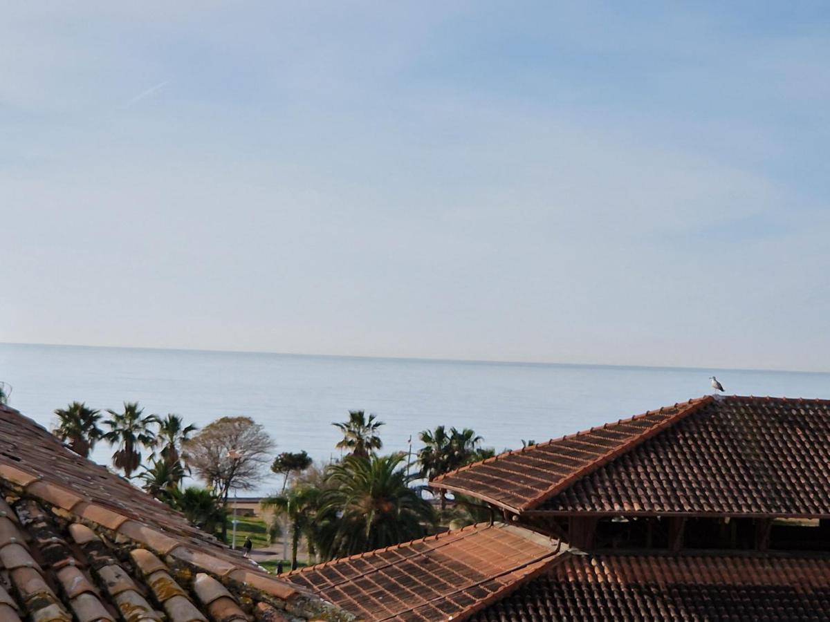 Le Palmaro Apartman Menton Kültér fotó